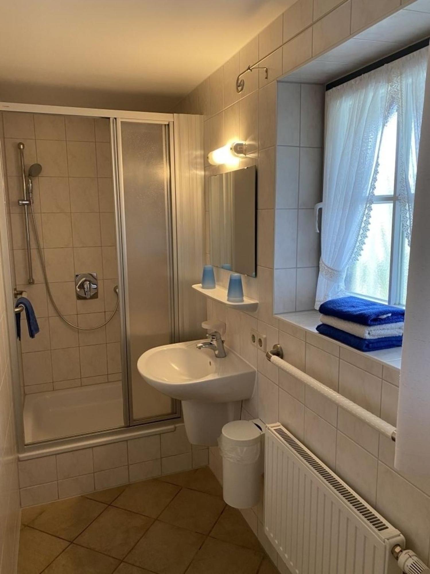 Ferienwohnung Nr 04 Eg Борн Екстериор снимка